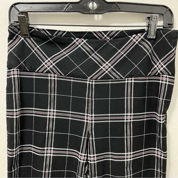 LE CHATEAU BLACK PLAID STRAIGHT LEG TROUSERS - Picture 2 of 10